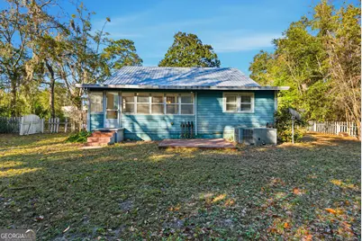 203 E 5th Street, Woodbine, GA 31569 - Photo 16