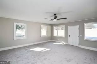 35 N Robinson Dr, Carrollton, GA 30117 - Photo 16