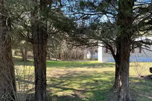 894 896 Wheeler Rd, Lafayette, GA 30728 - Photo 2