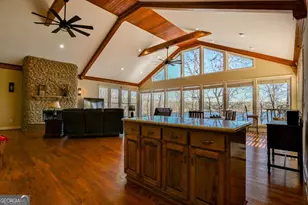 196 Sugar Cane Dr, Hartwell, GA 30643 - Photo 8