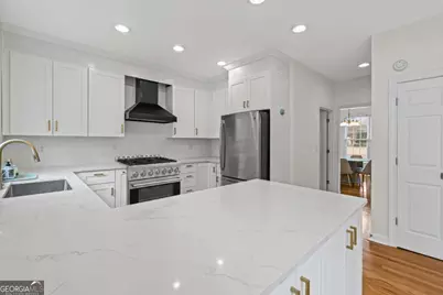 7260 Fawn Lake Drive, Alpharetta, GA 30005 - Photo 6