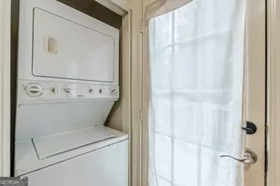 3480 Victoria St, College Park, GA 30337 - Photo 24