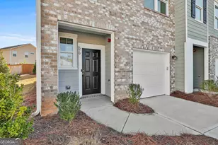 579 Magnolia Cir, Palmetto, GA 30268 - Photo 2