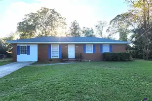 421 Willow Ave, Warner Robins, GA 31093 - Photo 1