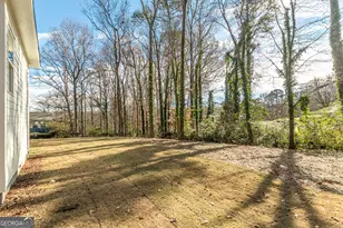 5545 Woodland Dr, Douglasville, GA 30135 - Photo 10