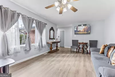 121 Crestwood Road, Warner Robins, GA 31093 - Photo 6