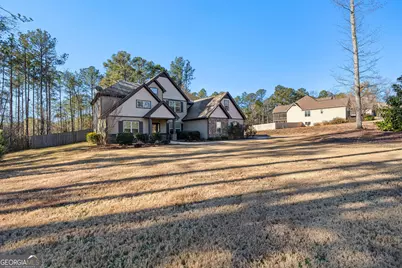 105 Turnberry Trace, Sharpsburg, GA 30277 - Photo 2