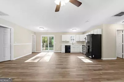 93 Robin Hood Road, Covington, GA 30014 - Photo 4