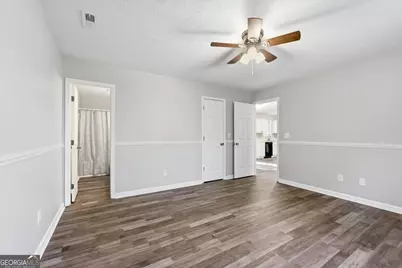 93 Robin Hood Road, Covington, GA 30014 - Photo 8