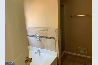 2195 Clayton Ridge, Lithonia, GA 30058 - Photo 14