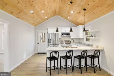 292 Wits End Way, Blue Ridge, GA 30513 - Photo 4