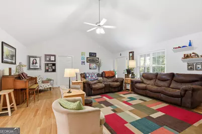 187 Poplar Springs Drive, Demorest, GA 30535 - Photo 8