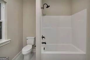 505 Madison St, Darien, GA 31305 - Photo 10