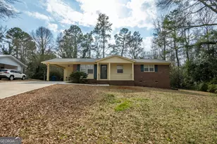 105 Cedar Dr, Watkinsville, GA 30677 - Photo 2