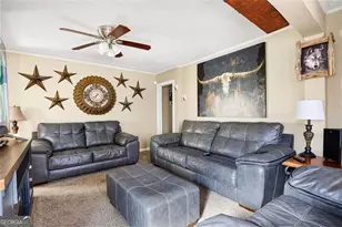 3939 Hillside Ln, Douglasville, GA 30135 - Photo 10