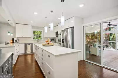 515 Rock Shadow Court, Stone Mountain, GA 30087 - Photo 10