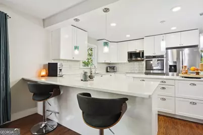 515 Rock Shadow Court, Stone Mountain, GA 30087 - Photo 8