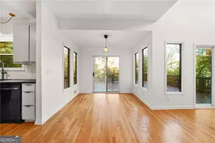 1086 Pine Grove Ave NE, Brookhaven, GA 30319 - Photo 10