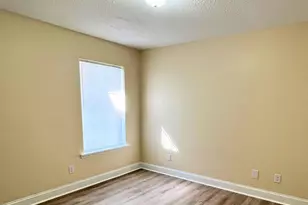 818 E Davis Ave, Kingsland, GA 31548 - Photo 18