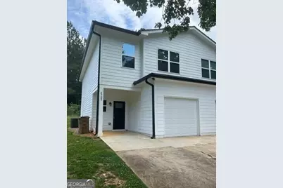 4705 Chariot Drive, Flowery Branch, GA 30542 - Photo 1