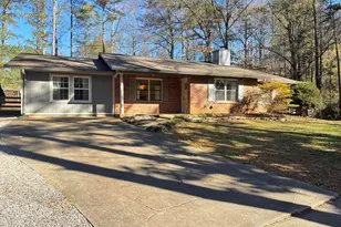 14 Emory St, Newnan, GA 30265 - Photo 2