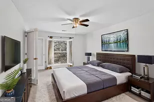 27207 Plantation Dr NE, Atlanta, GA 30324 - Photo 18