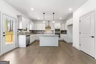 198 Lotus Ln, Covington, GA 30016 - Photo 14