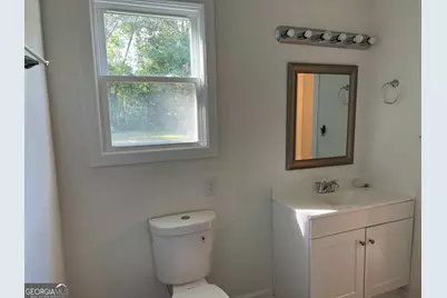 306 S Tillman Street, Glennville, GA 30427 - Photo 8