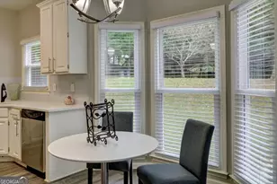 10640 Victory Gate Dr, Johns Creek, GA 30022 - Photo 16