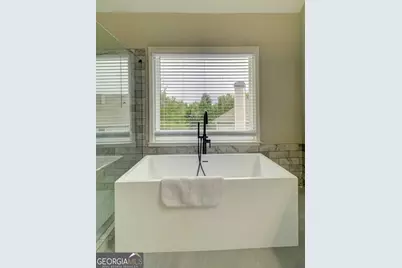 10640 Victory Gate Drive, Johns Creek, GA 30022 - Photo 28