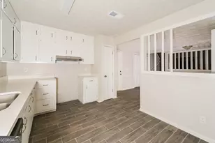 491 Pennybrook Dr, Stone Mountain, GA 30087 - Photo 6