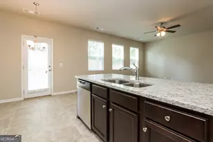 107 Bradford Ct, Dallas, GA 30157 - Photo 4