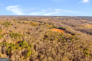 1074 Old Hoods Mill Rd, Commerce, GA 30529 - Photo 4