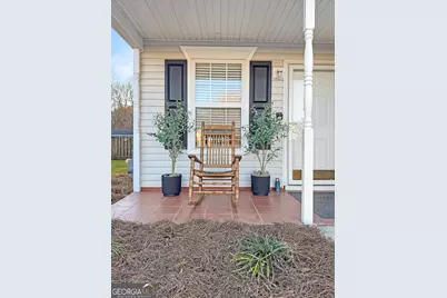 1653 Summerwoods Circle, Griffin, GA 30224 - Photo 2