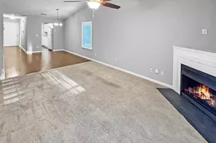 1653 Summerwoods Cir, Griffin, GA 30224 - Photo 6