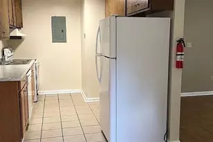 370 Jockey Club Dr, Athens, GA 30605 - Photo 4