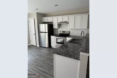 4454 Pinscher Street, Union City, GA 30291 - Photo 6