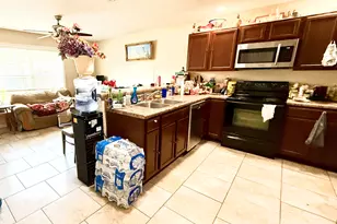 387 Burton St, Nahunta, GA 31553 - Photo 10