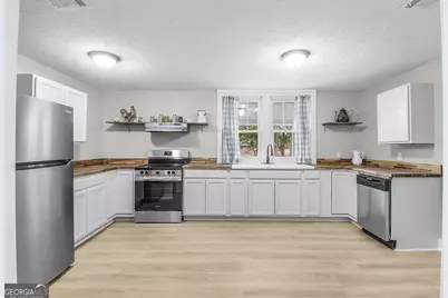 373 S Main Street, Pembroke, GA 31321 - Photo 10