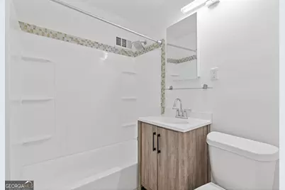 3510 Roswell Road NW #APT C2, Atlanta, GA 30305 - Photo 18