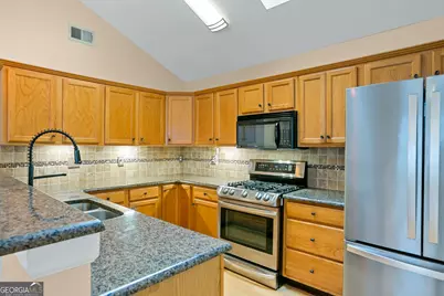 5062 Kathryn Glen Drive, Acworth, GA 30101 - Photo 12
