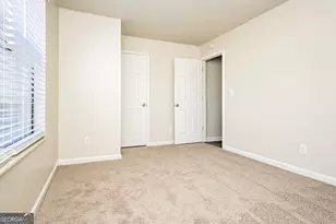 6600 Browns Mill Ferry Dr, Lithonia, GA 30038 - Photo 8