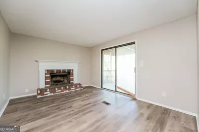 5200 Martins Crossing Road, Stone Mountain, GA 30088 - Photo 6