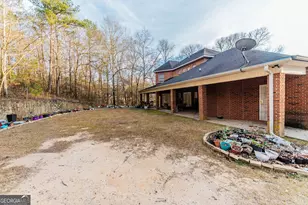 219 Trenton Terrace, Macon, GA 31216 - Photo 2