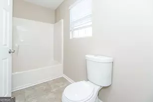 9403 Highland Ridge, Jonesboro, GA 30238 - Photo 14