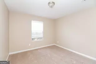 9403 Highland Ridge, Jonesboro, GA 30238 - Photo 4