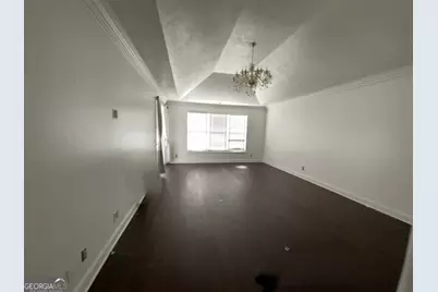 709 Oak Moss Drive, Lawrenceville, GA 30043 - Photo 4