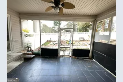 709 Oak Moss Drive, Lawrenceville, GA 30043 - Photo 10