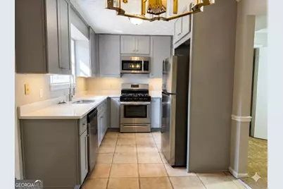 411 Fawnbrook Circle, Griffin, GA 30223 - Photo 4