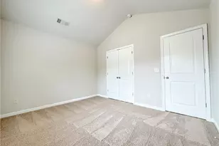 1044 Haley Woods Ln, Lawrenceville, GA 30043 - Photo 16